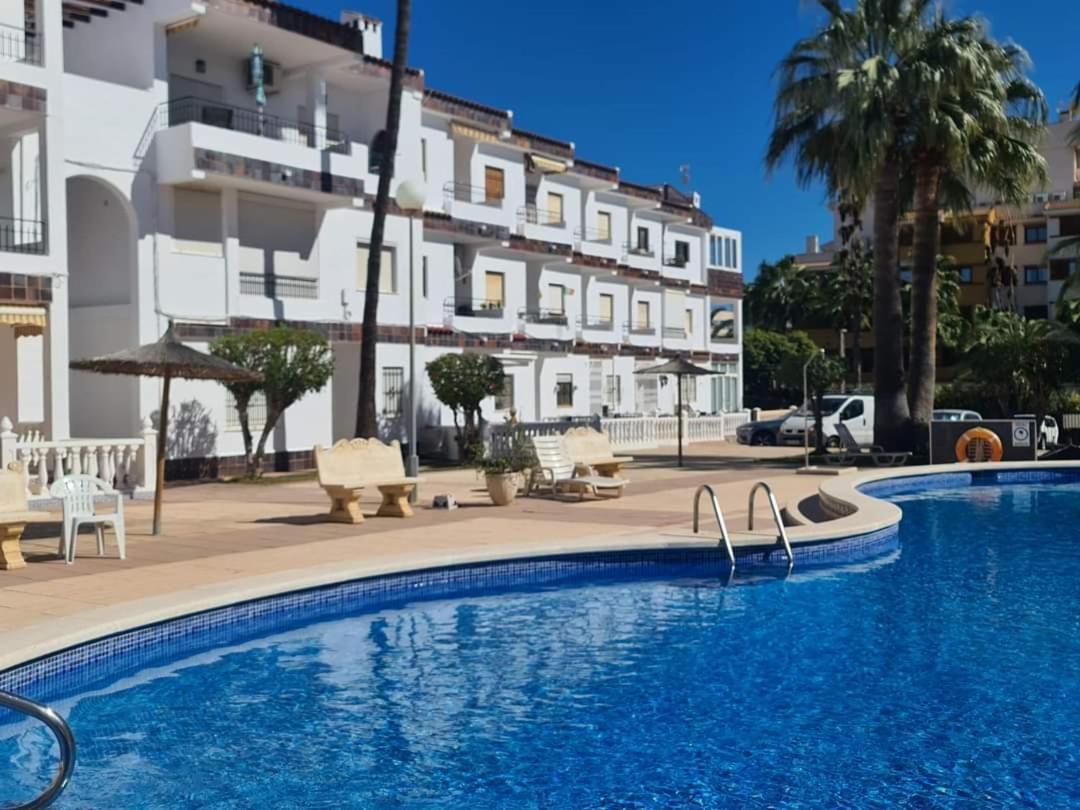 Punta Prima Pleasure With Private Parking In A Gated Community Close To The Beach Torrevieja Esterno foto