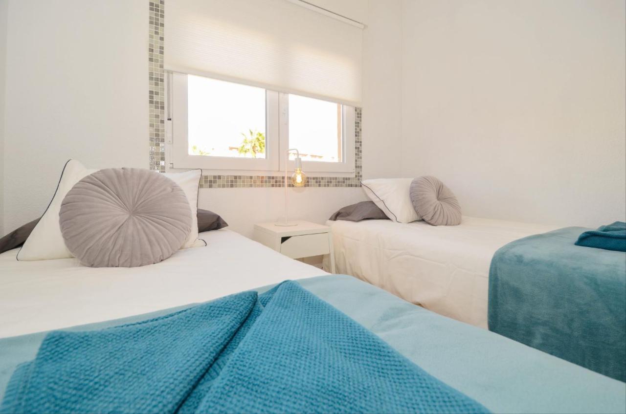 Punta Prima Pleasure With Private Parking In A Gated Community Close To The Beach Torrevieja Esterno foto